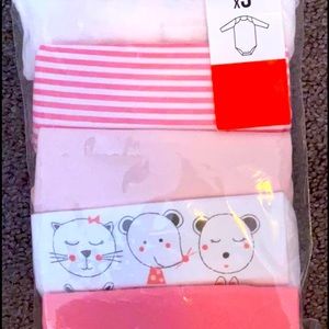 5 onesies Brand new